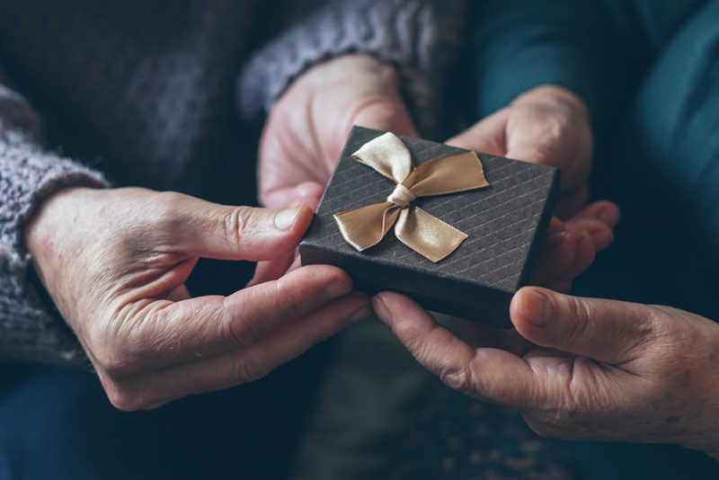 https://anny.gift/