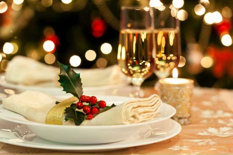 http://nihongo.istockphoto.com/photo-51173216-christmas-place-setting.php?st=bf6bf9d