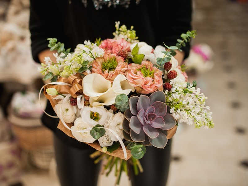花で伝える愛の言葉 プロポーズは花束にメッセージを込めて Anny アニー