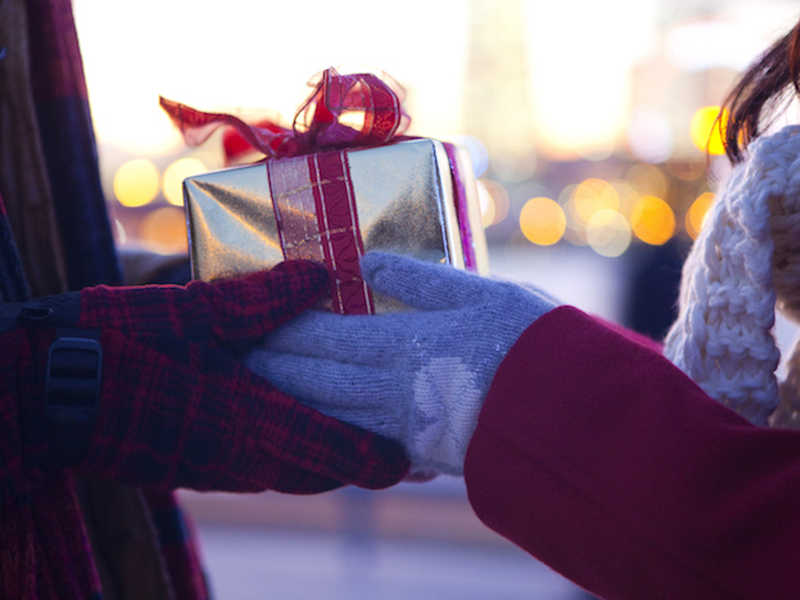 彼氏・彼女のクリスマスプレゼントに財布を贈ろう！財布選びのポイント